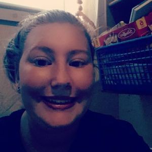 Meet your Posher, Brittany